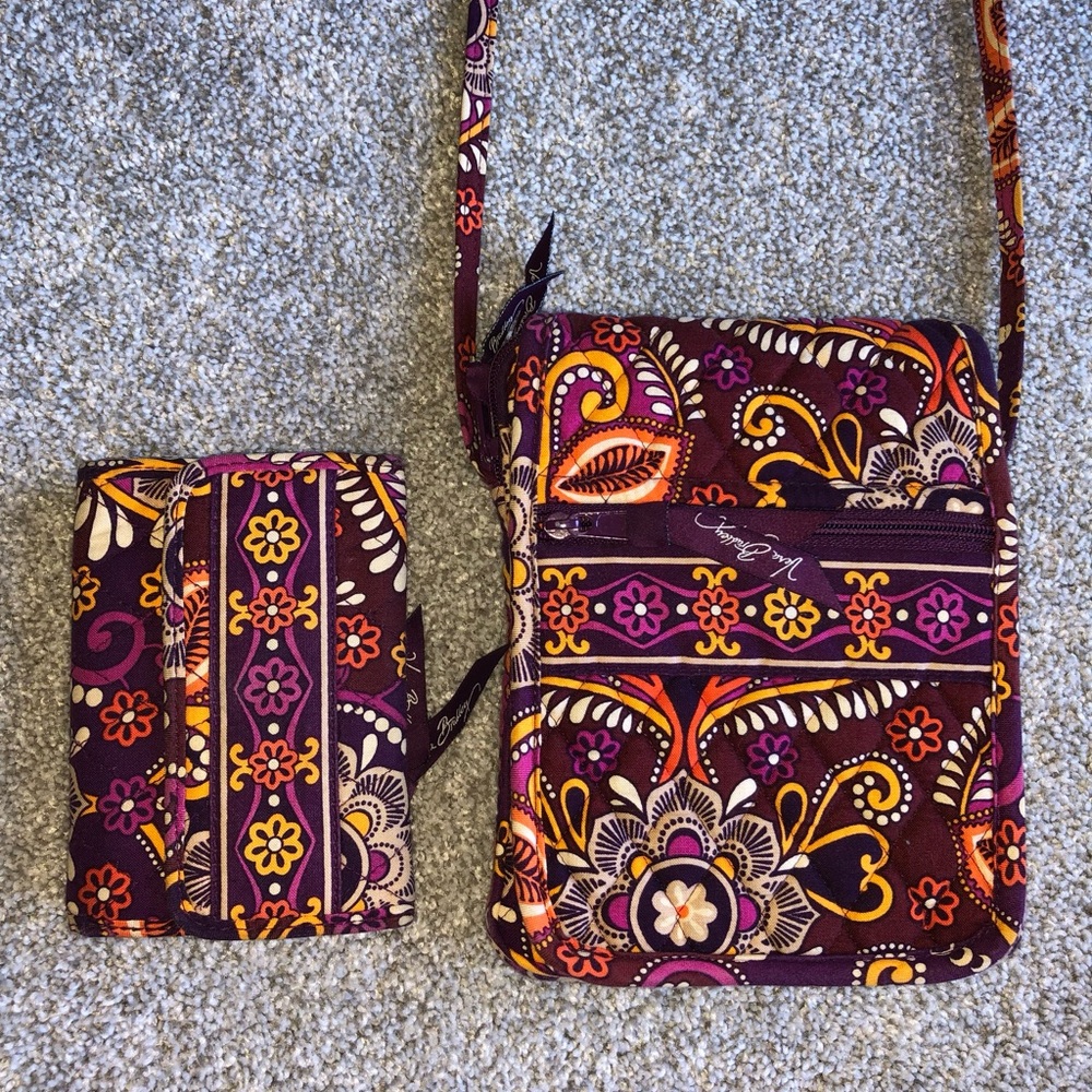 Used, like new condition “Safari Sunset” Vera Bradley Crossbody